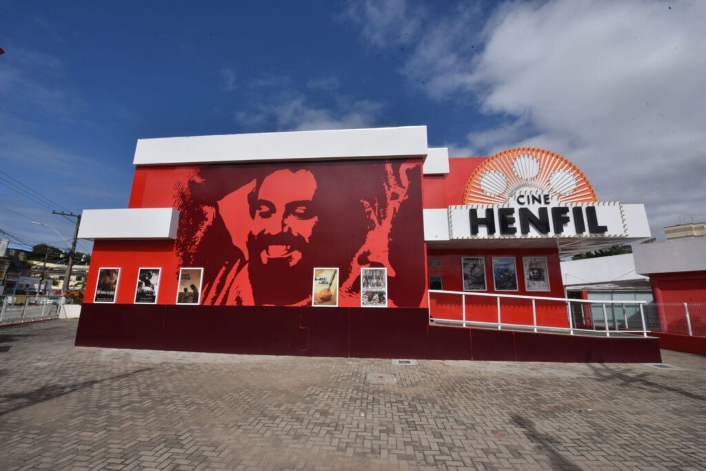 A Prefeitura de Maricá, por meio da Secretaria de Cultura e das Utopias, convida a população para uma imersão no melhor do cinema nacional. De 29 a 31 de agosto, o Cine Henfil será palco de uma programação especial para toda a família.