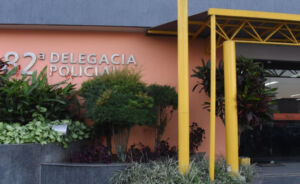 Homem é preso em flagrante por agredir companheira no Centro de Maricá