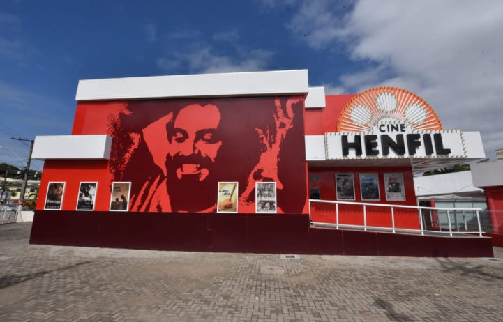 Entre os destaques estão “O Filho de Mil Homens” e “O Último Azul”, além de animações para o público infantil e juvenil.