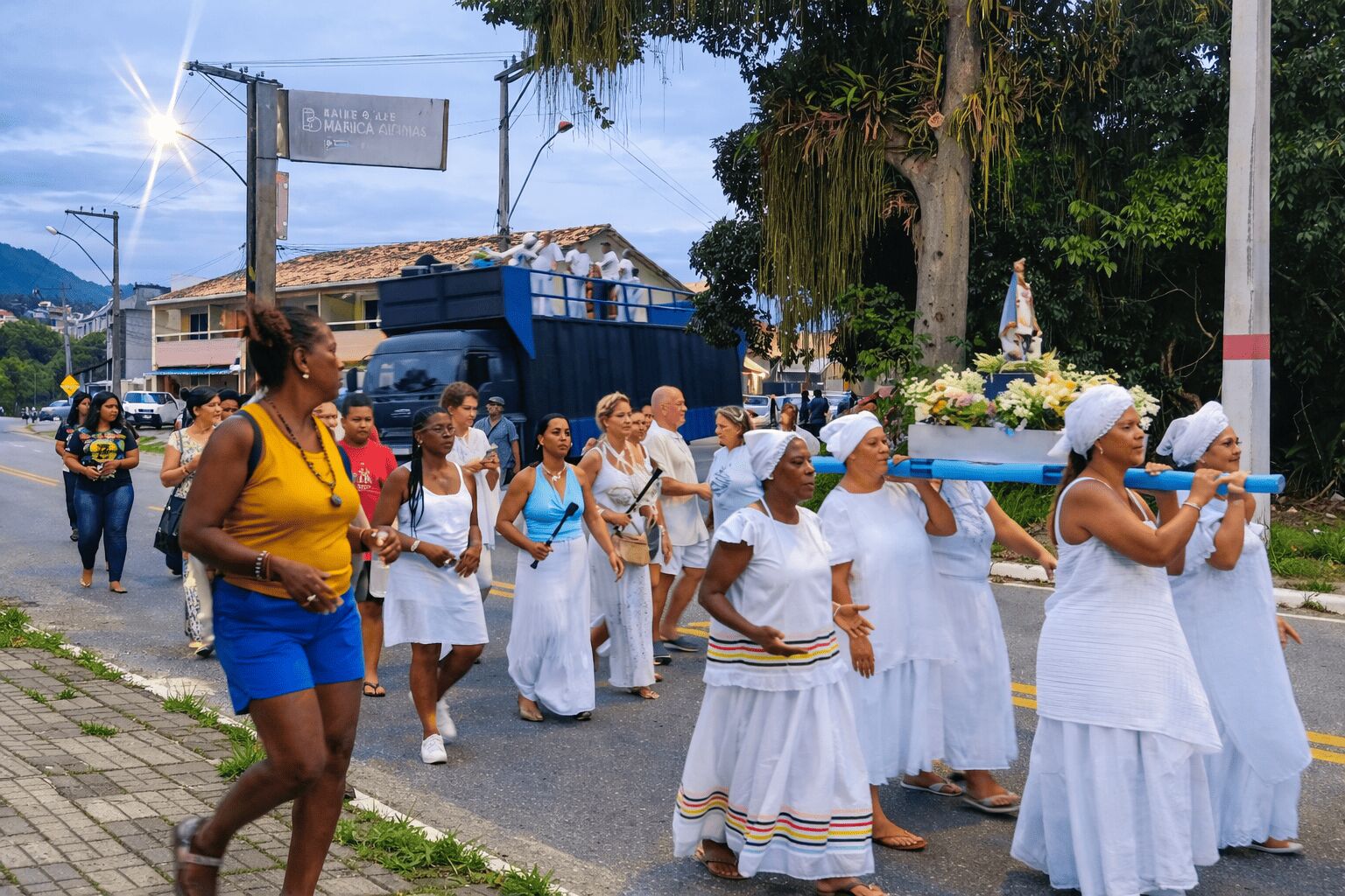 Cortejo e entrega de oferendas marcam celebração de Iemanjá em Cordeirinho