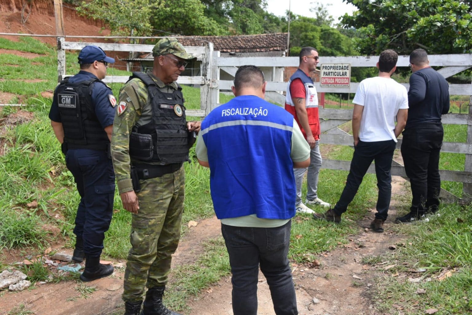 Operação conjunta investiga construções irregulares em área rural da Gamboa