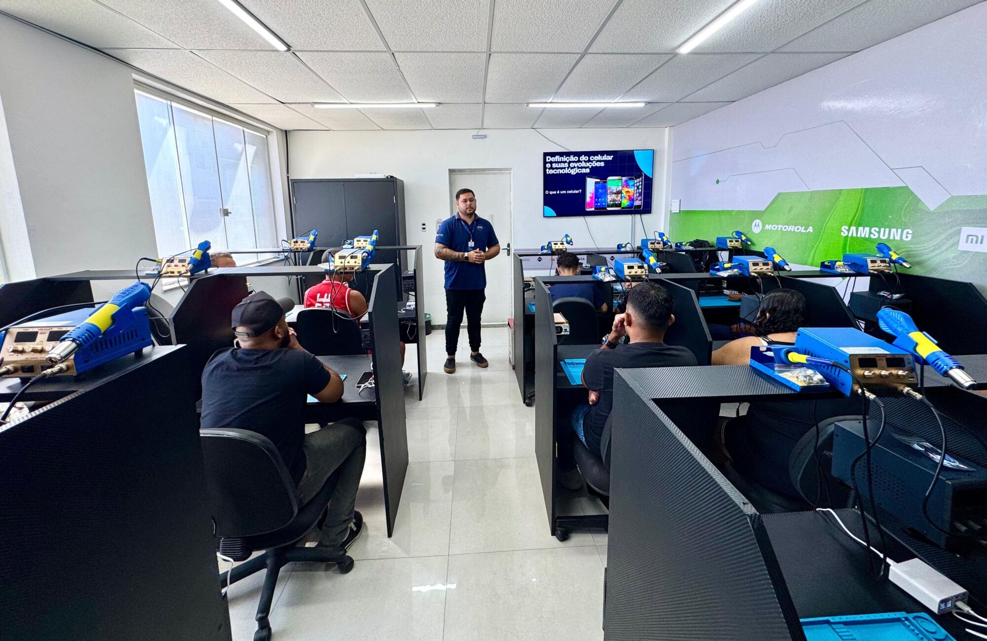 ICTIM abre 500 vagas para cursos gratuitos em de robótica e tecnologia em Maricá